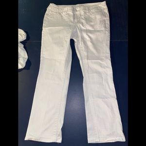 Seven7 White Straight Leg Women's Jeans